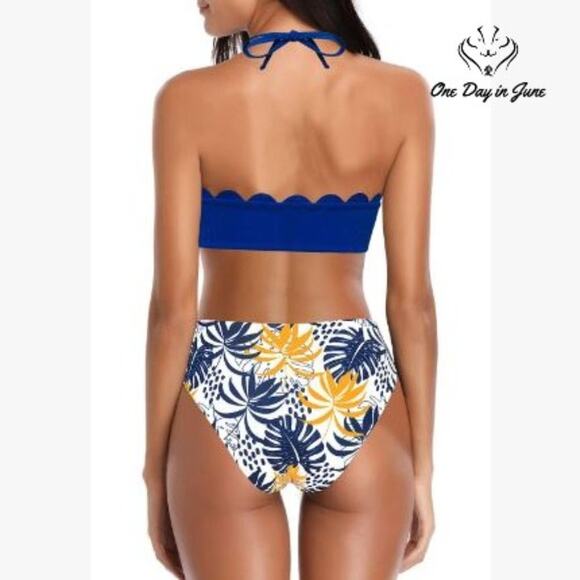 Shekini High Neck Halter Scallop Bikini Swimsuit Size S - Picture 2 of 6